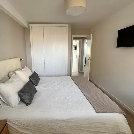 Ria De Bouzas Amplio Piso Muy Luminoso Con Vistas A La Ria شقة *