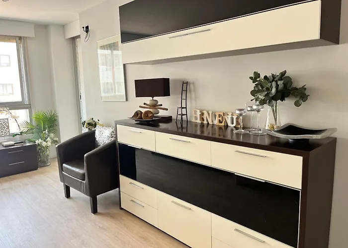 Ria De Bouzas Amplio Piso Muy Luminoso Con Vistas A La Ria Appartamento